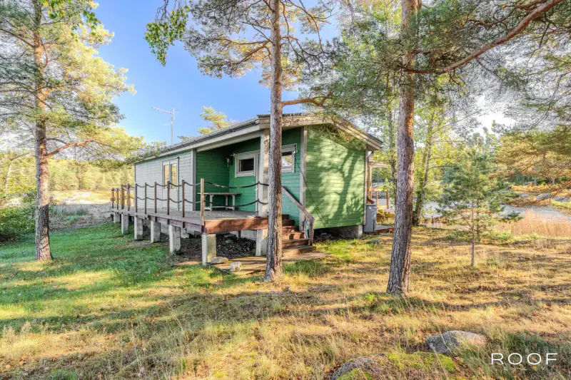 Île privée entière de 2 400 m² avec chalet ~52 m² (1977) — Norrgrund, archipel de Tammisaari — 4