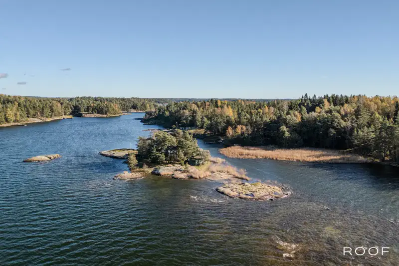 Île privée entière de 2 400 m² avec chalet ~52 m² (1977) — Norrgrund, archipel de Tammisaari — 9