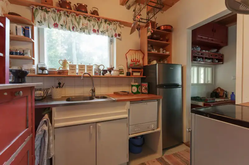 Villa de loisirs ~80 m² (1961, rénovée 2006) + sauna de rive, 6 685 m² et rive mer privée — Tammisaari / Raasepori — 7