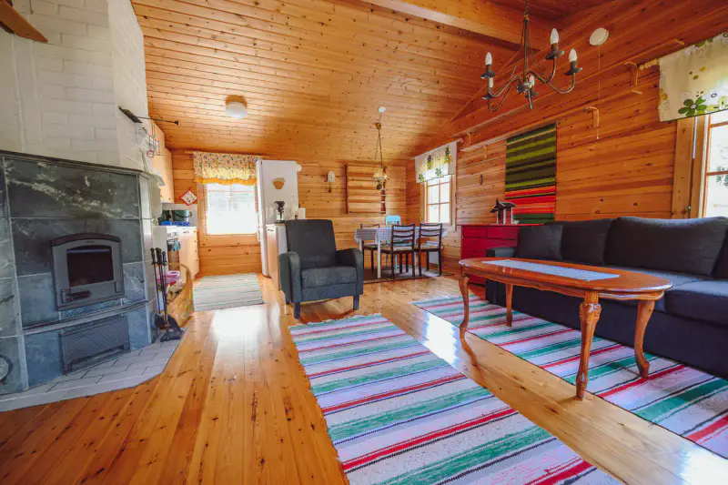 Hirsihuvila ~55 m² + maison d’amis et rantasauna, ~2,75 ha et rive mer — Älgö / Raasepori — 11