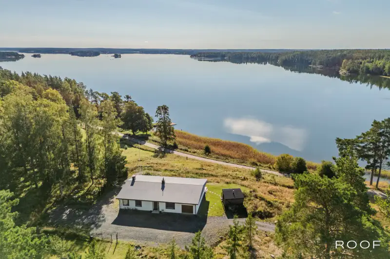 Maison/chalet 112 m² (1977), ~150 m rive mer Edesviken, 1,2 ha — Raasepori — 4