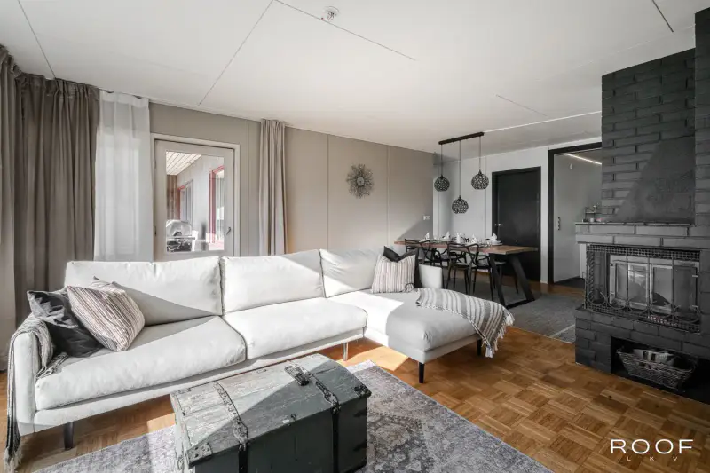 Maison/chalet 112 m² (1977), ~150 m rive mer Edesviken, 1,2 ha — Raasepori — 12