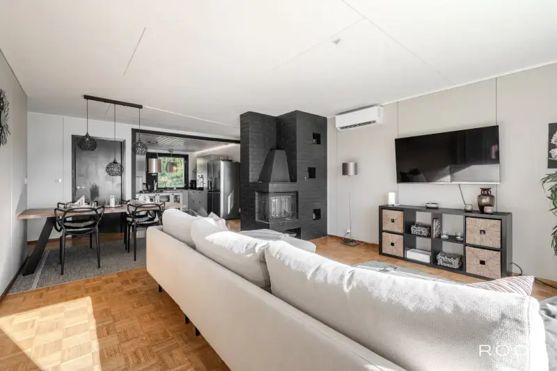 Maison/chalet 112 m² (1977), ~150 m rive mer Edesviken, 1,2 ha — Raasepori — 13