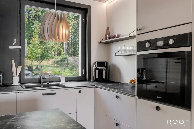 Maison/chalet 112 m² (1977), ~150 m rive mer Edesviken, 1,2 ha — Raasepori — 17
