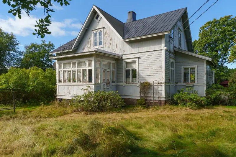 Ferme archipel ~120 m² (1915) + Lillstugan, 5,4 ha, Kivholmsfjärden — Norra Tvisäcken / Tammisaari — 5