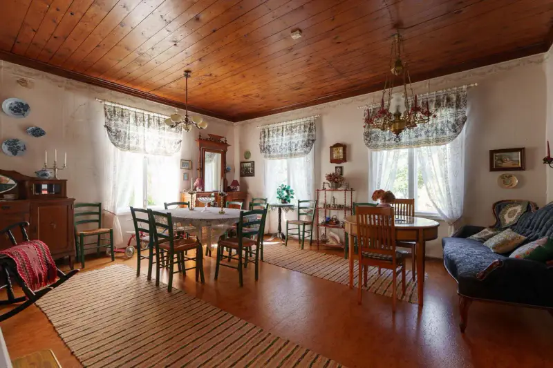 Ferme archipel ~120 m² (1915) + Lillstugan, 5,4 ha, Kivholmsfjärden — Norra Tvisäcken / Tammisaari — 15