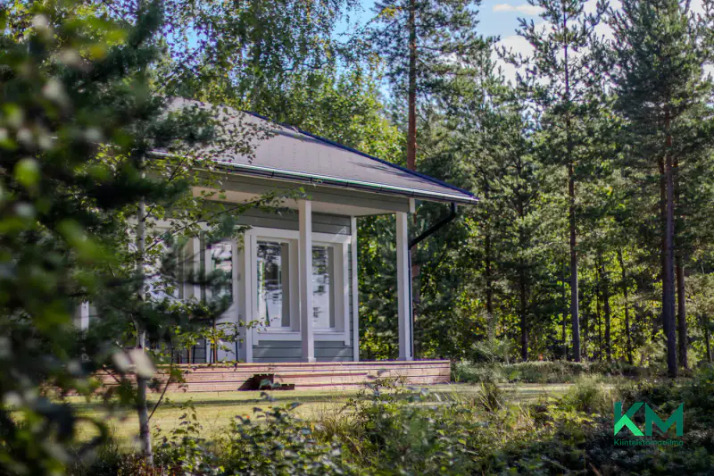 Maison neuve 2024 (~68 m²) + rantasauna, ~500 m rive Saimaa/Haukivesi, 3,8 ha — Vaahersalo / Rantasalmi — 6