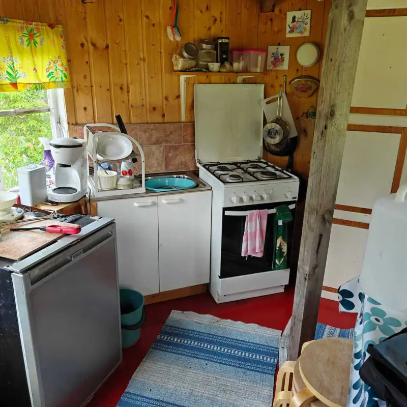 Mökki ~24 m² en rondins, rive lacustre, 19 900 m² — Kuha / Ranua — 20