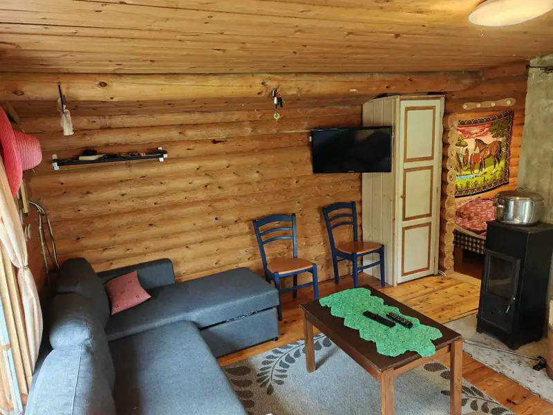 Mökki ~24 m² en rondins, rive lacustre, 19 900 m² — Kuha / Ranua — 10
