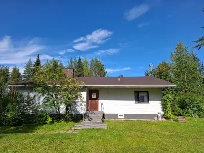 Maison 1950 + saunatupa, ~67 ha, rive Pikku-Kuukasjärvi — Ranua — 1