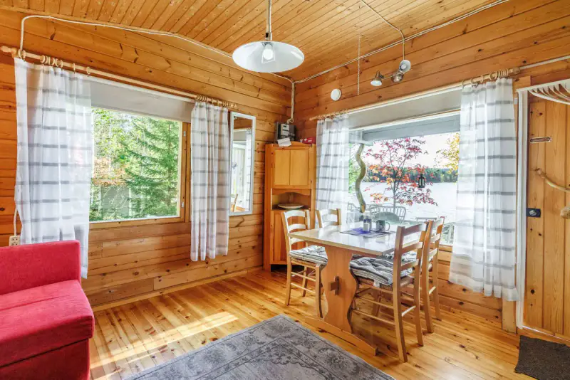 Chalet en rondins (30,6 m²) + sauna extérieur, 2 435 m² et 73 m de rive sable sur le Sonkajärvi — Sonka, Rovaniemi — 11