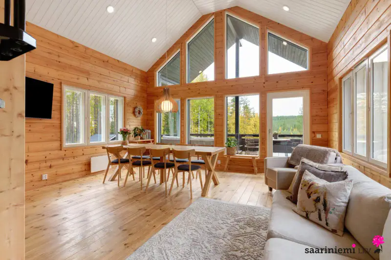 Maison ~93 m² (1946/2019–20) + sauna, 7 950 m², Jouttijärvi — Sonka / Rovaniemi — 7