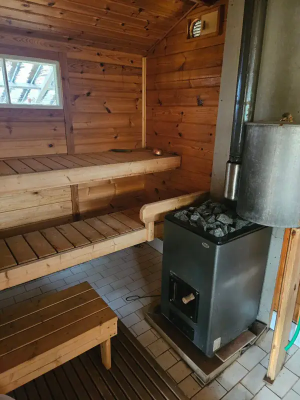 Mökki traditionnel (1960) + sauna de rive en rondins (1985), 2 330 m² et rive privée de sable sur la Saimaa — Salosaari / Ruokolahti — 17