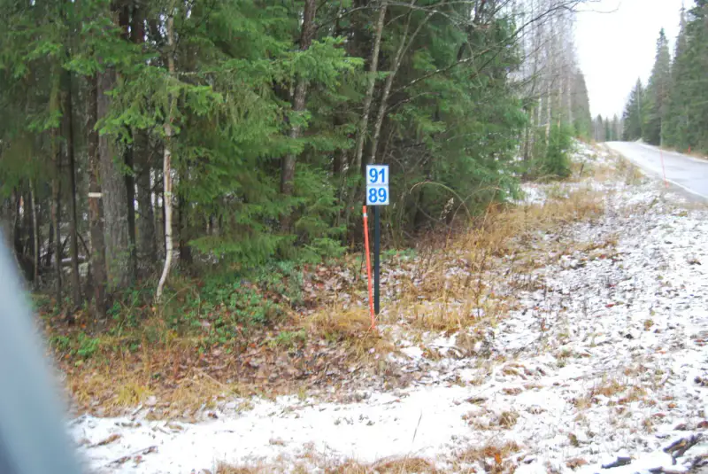 Terrain constructible ~5 430 m², droit 200 k-m², rive lac — Virmutjoki / Ruokolahti — 6