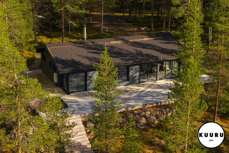 Villa kelohirsi ~89 m² (2009) + maison d’amis, 39 ha et jusqu’à 720 m de rive — Hautajärvi / Salla — 4