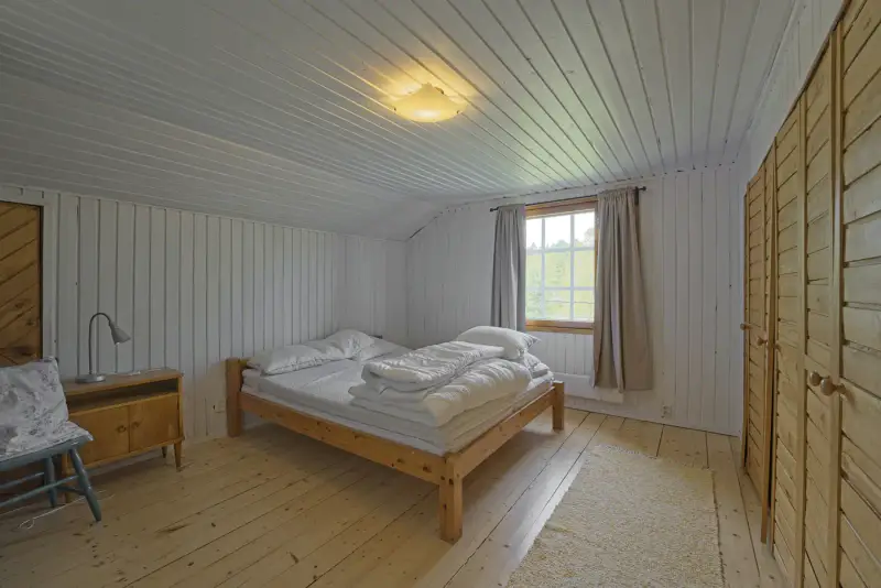 Maison de bord de mer ~100 m² rénovée 2021-2025 + sauna, 4,31 ha, ponton béton et chenal dragué — Särkisalo / Salo — 18