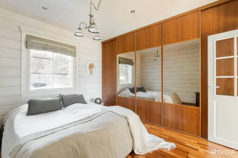 Maison mer 168 m² (2006), chenal dragué ~20 m + vesijättö, 6 229 m² — Vartsala / Salo — 14
