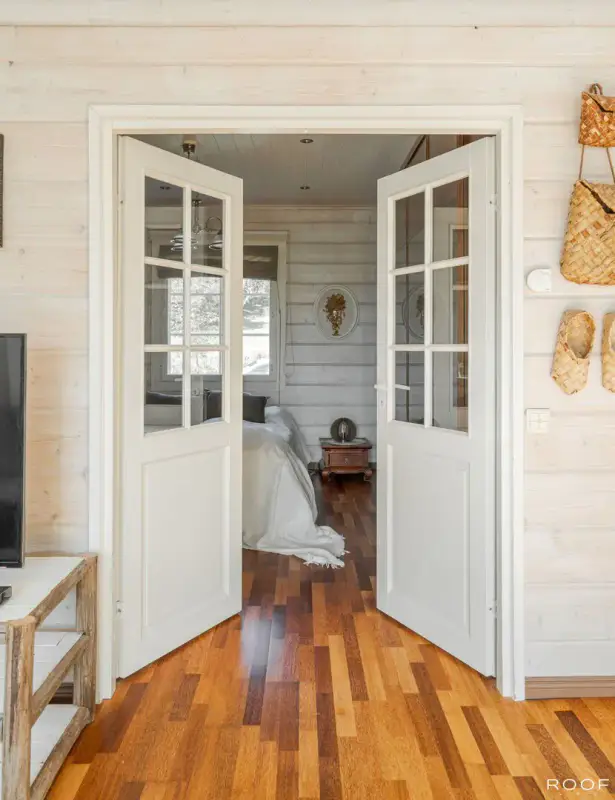 Maison mer 168 m² (2006), chenal dragué ~20 m + vesijättö, 6 229 m² — Vartsala / Salo — 13