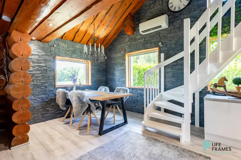 Chalet à Sastamala  rive privée  1 708 m² — 295 000 € — 7