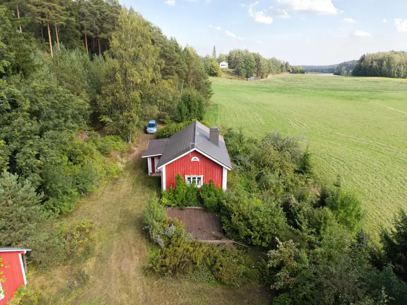 Ensemble idyllique ~69 m² (1920), rive mer Nuuttiniemenlahti, 3 133 m² — Sauvo — 4