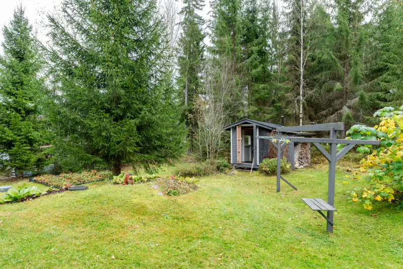 Chalet Kontio ~62 m² (2004) année-ronde + sauna de rive, 6 960 m² et plage de sable — Vuokalanjärvi / Säimen — 18