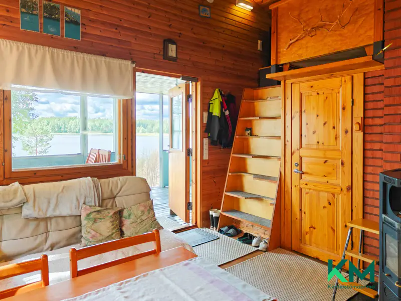 Chalet 1997, 25 m², rive privée Orivesi ~400 m, 15 570 m² — Savonranta, Savonlinna — 8