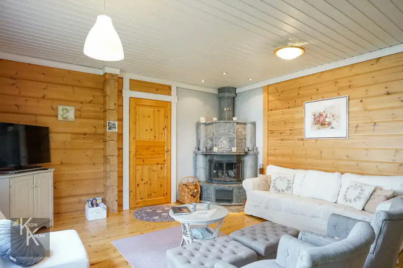 Hirsimökki ~88 m² (2003) + sauna, 4 250 m², Puruvesi / Saimaa — Hiukkajoki / Savonlinna — 13