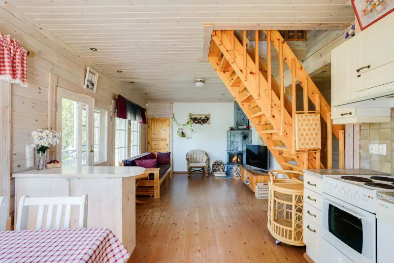 Villa Kontio rondins ~71 m² (2003) + sauna, 5 950 m², Saimaa — Savonranta / Savonlinna — 6