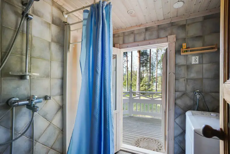 Villa Kontio rondins ~71 m² (2003) + sauna, 5 950 m², Saimaa — Savonranta / Savonlinna — 12