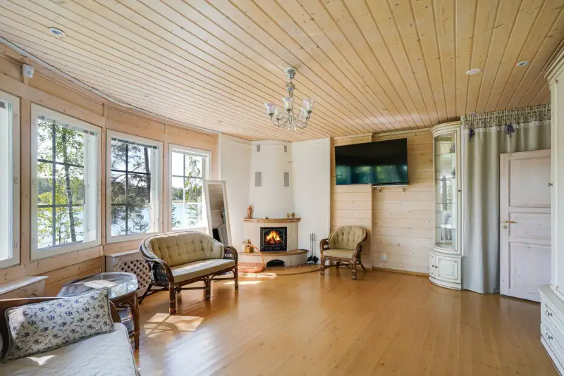 Villa Kontio rondins ~71 m² (2003) + sauna, 5 950 m², Saimaa — Savonranta / Savonlinna — 7