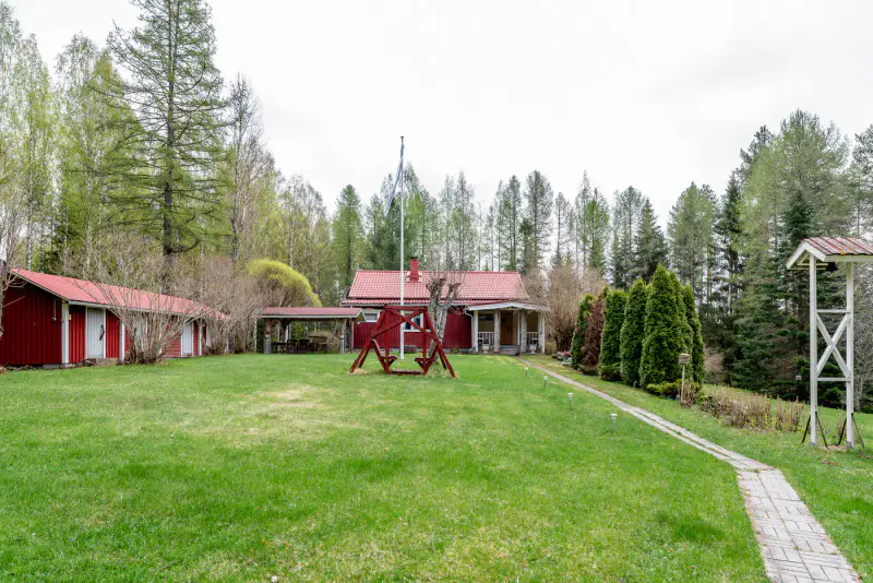 Ancienne maison du meunier 1904 ~104 m², rive Myllylampi, 1,4 ha — Makkola / Savonlinna — 6