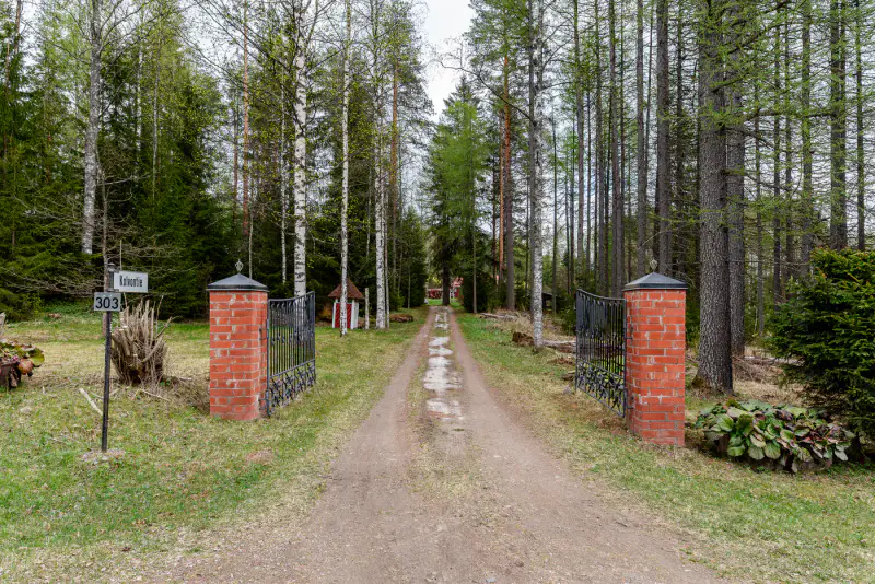 Ancienne maison du meunier 1904 ~104 m², rive Myllylampi, 1,4 ha — Makkola / Savonlinna — 15