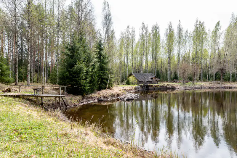 Ancienne maison du meunier 1904 ~104 m², rive Myllylampi, 1,4 ha — Makkola / Savonlinna — 10