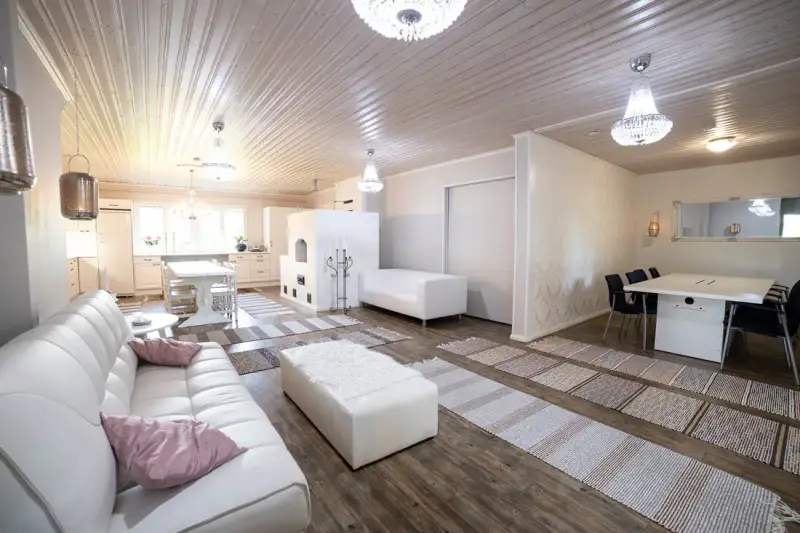 Maison ~250 m² (2010) + sauna, 1,88 ha, Lavasjärvi — Sammi / Siikainen — 5