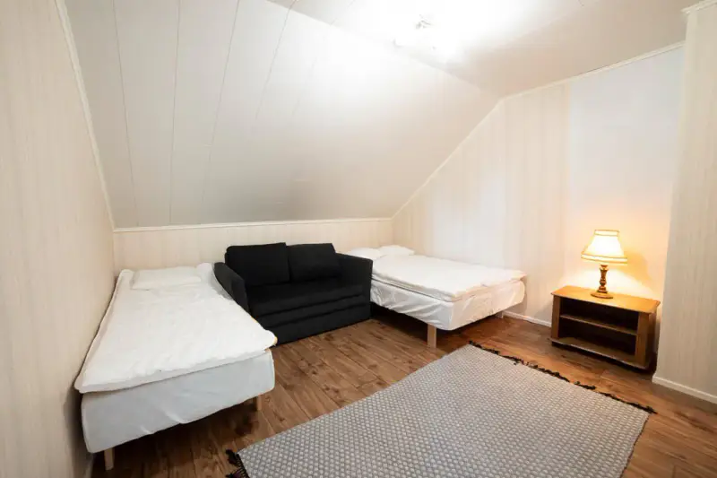 Maison ~250 m² (2010) + sauna, 1,88 ha, Lavasjärvi — Sammi / Siikainen — 16