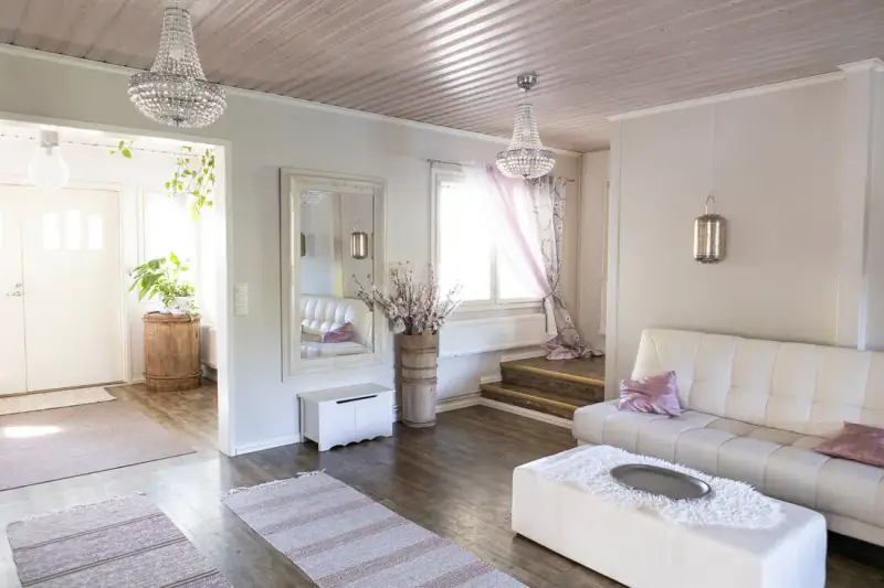 Maison ~250 m² (2010) + sauna, 1,88 ha, Lavasjärvi — Sammi / Siikainen — 2