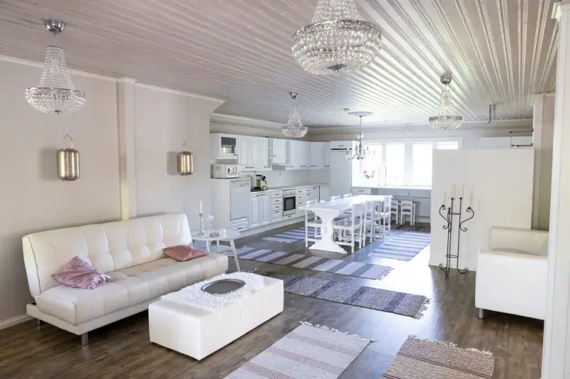Maison ~250 m² (2010) + sauna, 1,88 ha, Lavasjärvi — Sammi / Siikainen — 3