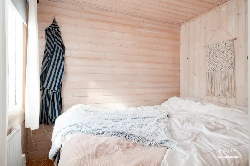 Mökki ~50 m² (1968) + rantasauna, 7 600 m², Siikajoki — Laurilankoski / Siikajoki — 15