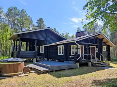 Chalet en rondins rive mer — Siikajoki Merikylänlahti — 1
