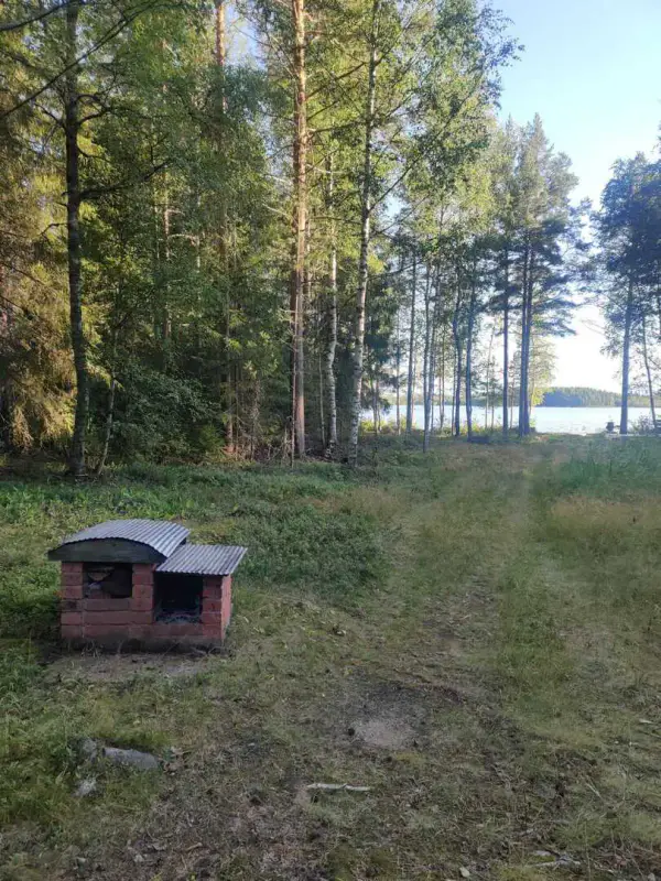Mökki rondins ~50–68 m² (1990), 7 600 m², ~75 m rive Mankilanjärvi — Mankila / Siikalatva — 16