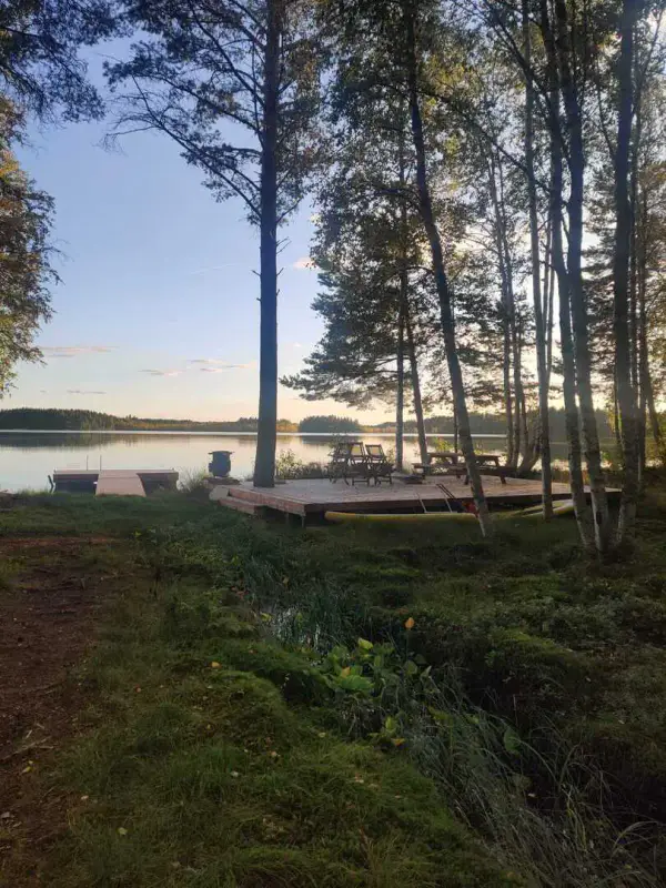 Mökki rondins ~50–68 m² (1990), 7 600 m², ~75 m rive Mankilanjärvi — Mankila / Siikalatva — 15