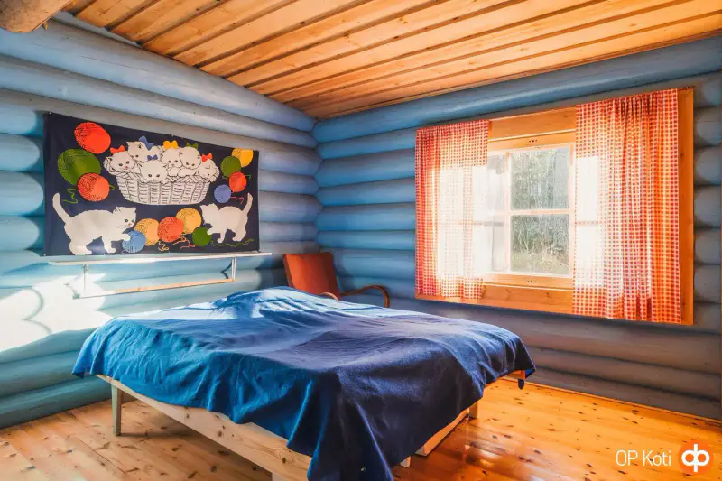 Chalet en rondins ronds (81 m²) à rénover, 4 620 m² et ~200 m de rive privée sur le Pieni-Sulkava — Siilinjärvi — 9