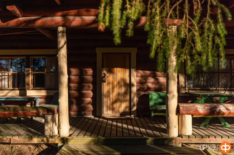 Chalet en rondins ronds (81 m²) à rénover, 4 620 m² et ~200 m de rive privée sur le Pieni-Sulkava — Siilinjärvi — 13
