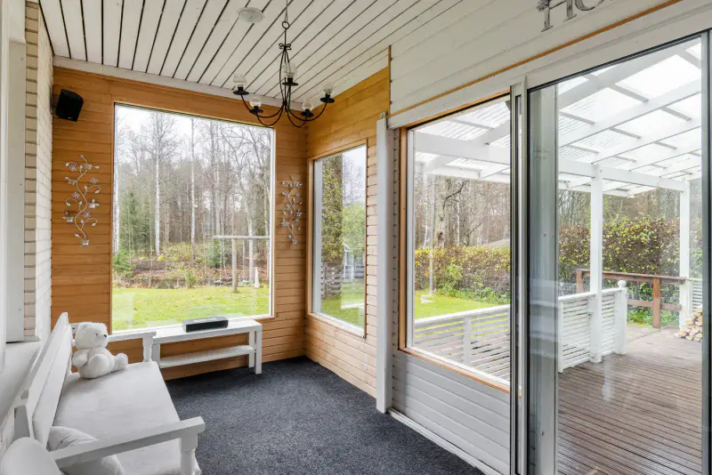 Maison ~147 m² (2005) + garage, 1 500 m² au bord du Siilinjoki — Ahmo / Siilinjärvi — 15
