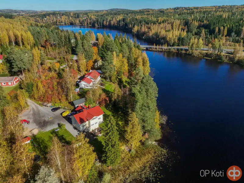 Maison en rondins 172 m² (1942) avec diagnostic, rantasauna, 3 000 m² et rive privée sur le Pitkäjärvi — Pöljä / Siilinjärvi — 17
