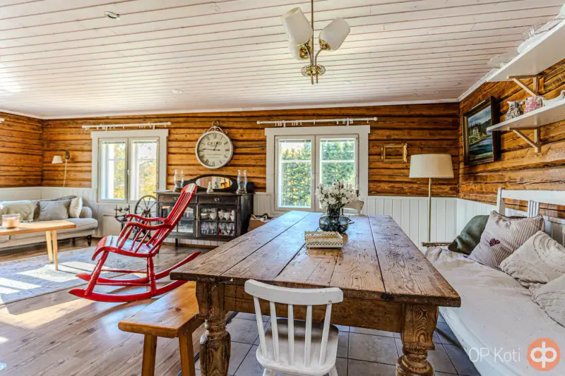 Maison en rondins 172 m² (1942) avec diagnostic, rantasauna, 3 000 m² et rive privée sur le Pitkäjärvi — Pöljä / Siilinjärvi — 10