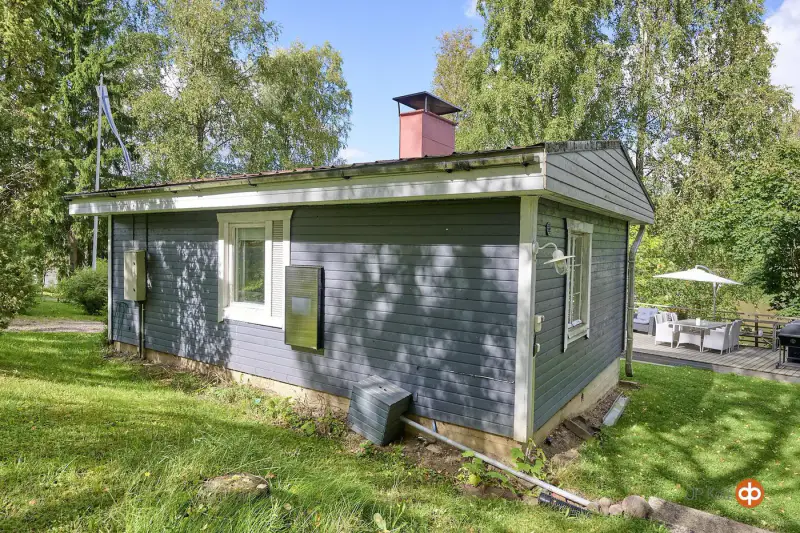 Mökki ~30 m² + sauna rondins + guest, rive Saarentaanjärvi, 2 000 m² — Somero — 16