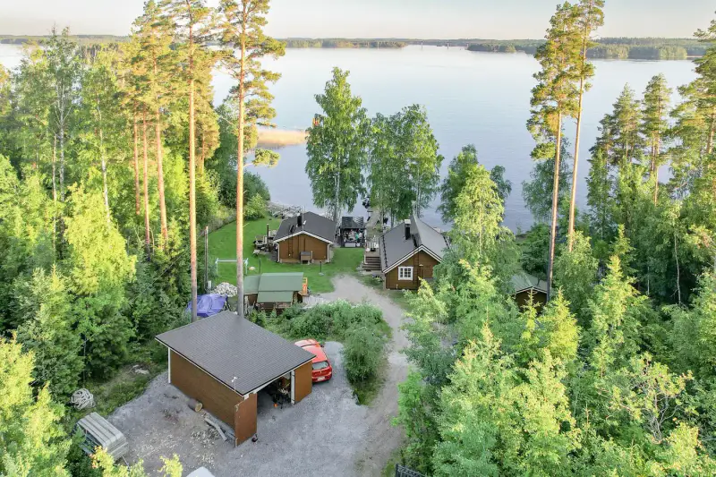 Mökki rénové ~31 m² (1989 / 2018–2024) + sauna, 2 400 m², plage Saimaa — Eteläranta / Sulkava — 2