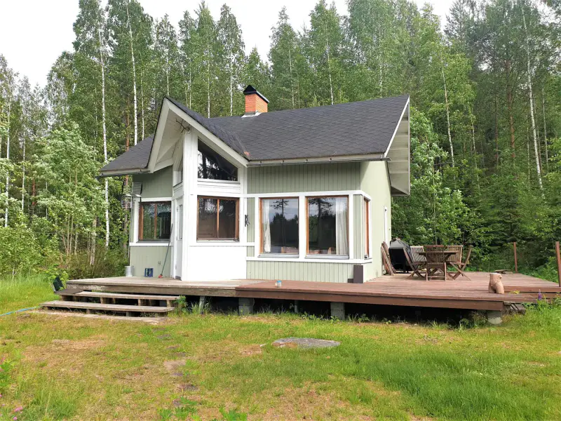 Chalet de 1991 avec sauna sur sa propre presqu’île, 290 m de rive privée et 1,98 ha sur le lac Saajuu — Sulkava — 3