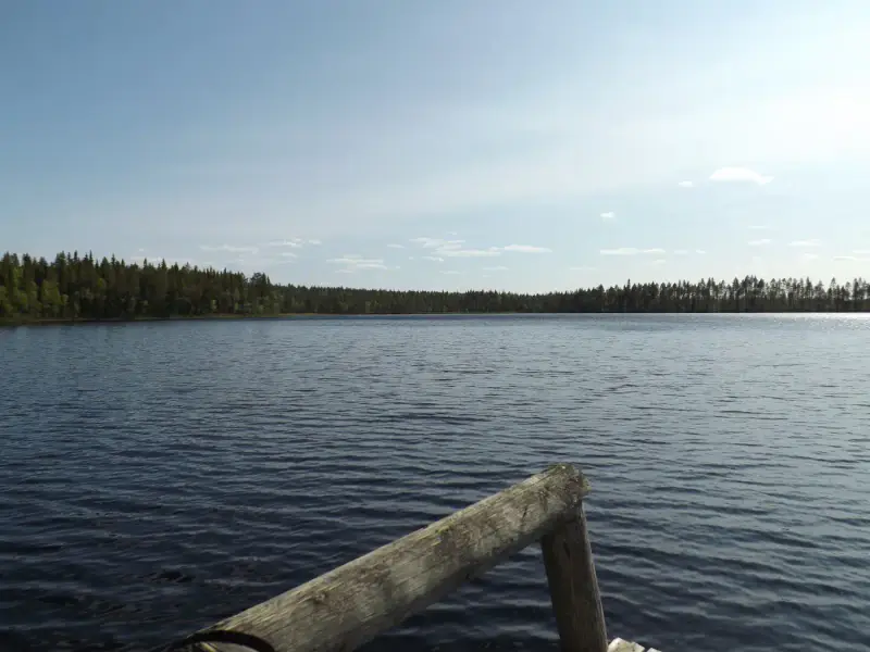 Chalet en rondins Kontio 1996 avec sauna, 75 m de rive privée sur le Kylälampi — Alajärvi, Suomussalmi — 2